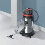 WET AND DRY VACUUM CLEANER 30L.